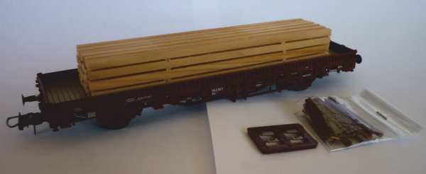 Roco Kbs Niederbordwagen 2-achsig mit Ladegut Holz 1:87 Spur